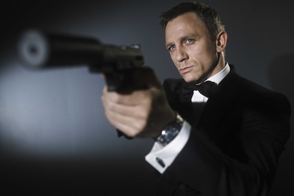 james-bond-min