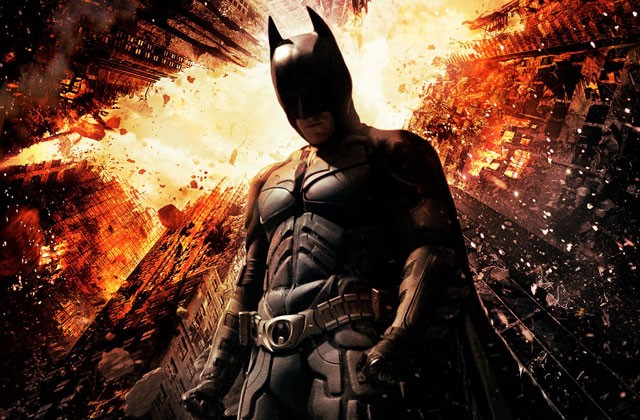 O uniforme do Batman: analisando as origens e referências do batsuit nos cinemas