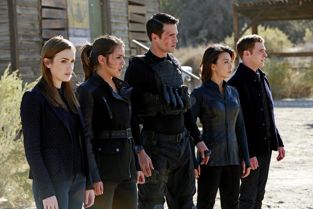 Resenha: Agentes da SHIELD - 1ª temporada