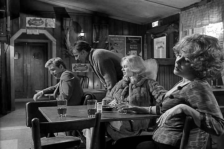 10-filmes-embriagados-que-você-precisa-conhecer_Quem Tem Medo de Virginia Woolf
