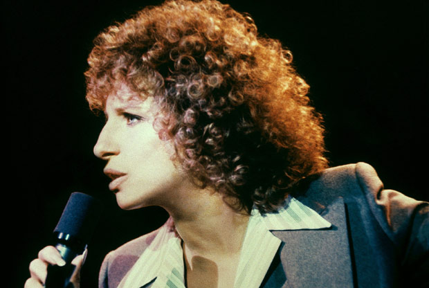 10-filmes-embriagados-que-você-precisa-conhecer_nasce-uma-estrela-barbra