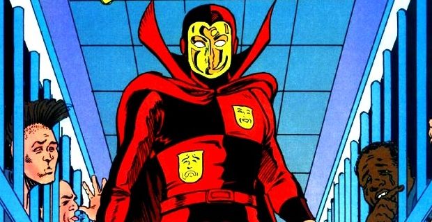 Constantine-Pilot-Medusa-Mask-Psycho-Pirate-Easter-Egg
