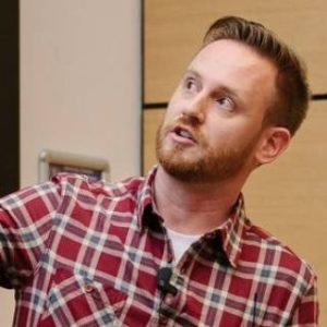 Proibido Ler Entrevista | Cameron Stewart, o cara por trás da nova Batgirl e O Clube da Luta 2