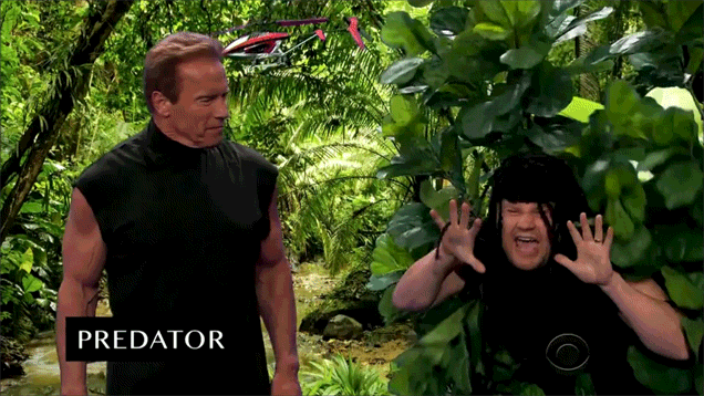Scwarzenegger reinterpreta cenas icônicas no The Late Late Show (1)