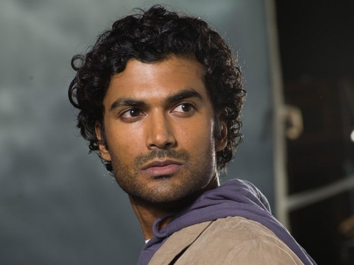 Heroes Reborn  Mohinder Suresh volta em Spin Off 1-min