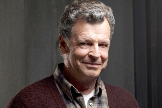 Elementary | John Noble será o pai de Sherlock