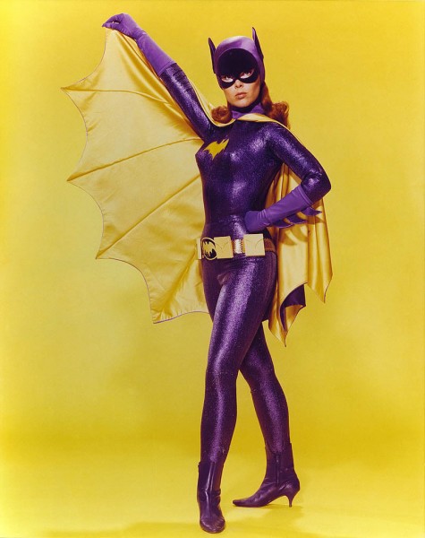 Morre Yvonne Craig, a Batgirl dos anos 60