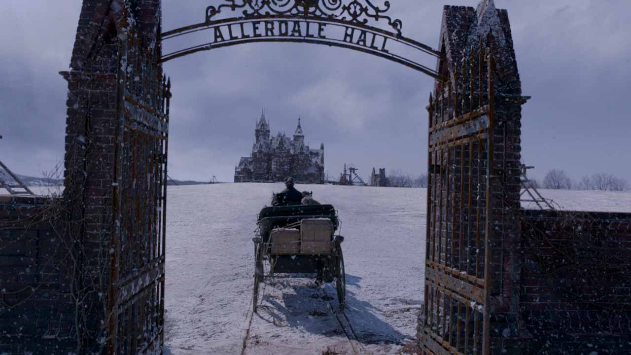 a-colina-escarlate-muito-misterio-no-mundo-magico-de-del-toro3