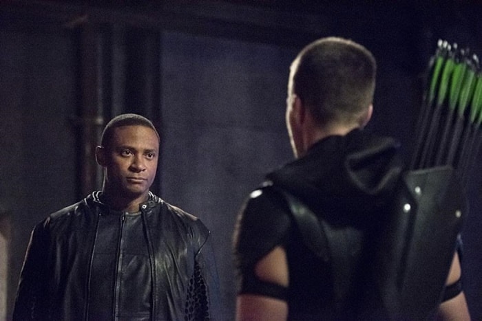 Arrow | Review do episódio 4×01 – “Green Arrow”