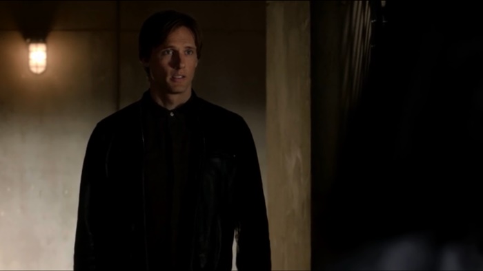 The Flash - Episódio 2x01 | Easter eggs e referências
