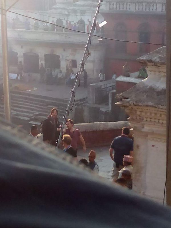 Doutor Estranho | Primeira foto de Benedict Cumberbatch no set