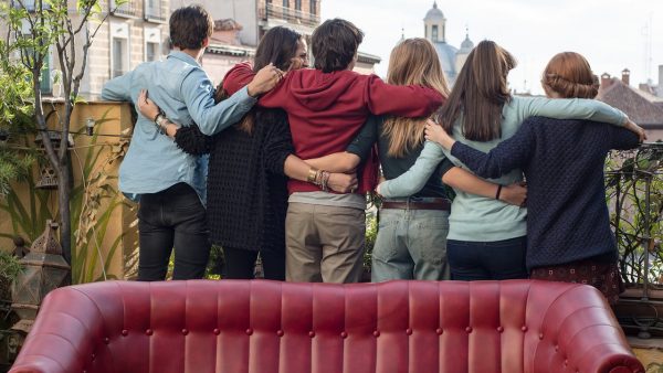 el-club-de-los-incomprendidos-2014-amizades-amores-e-os-cliches-da-sessao-da-tarde2