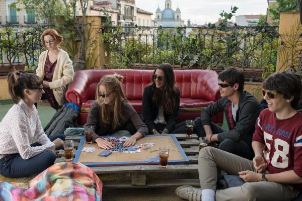 el-club-de-los-incomprendidos-2014-amizades-amores-e-os-cliches-da-sessao-da-tarde8
