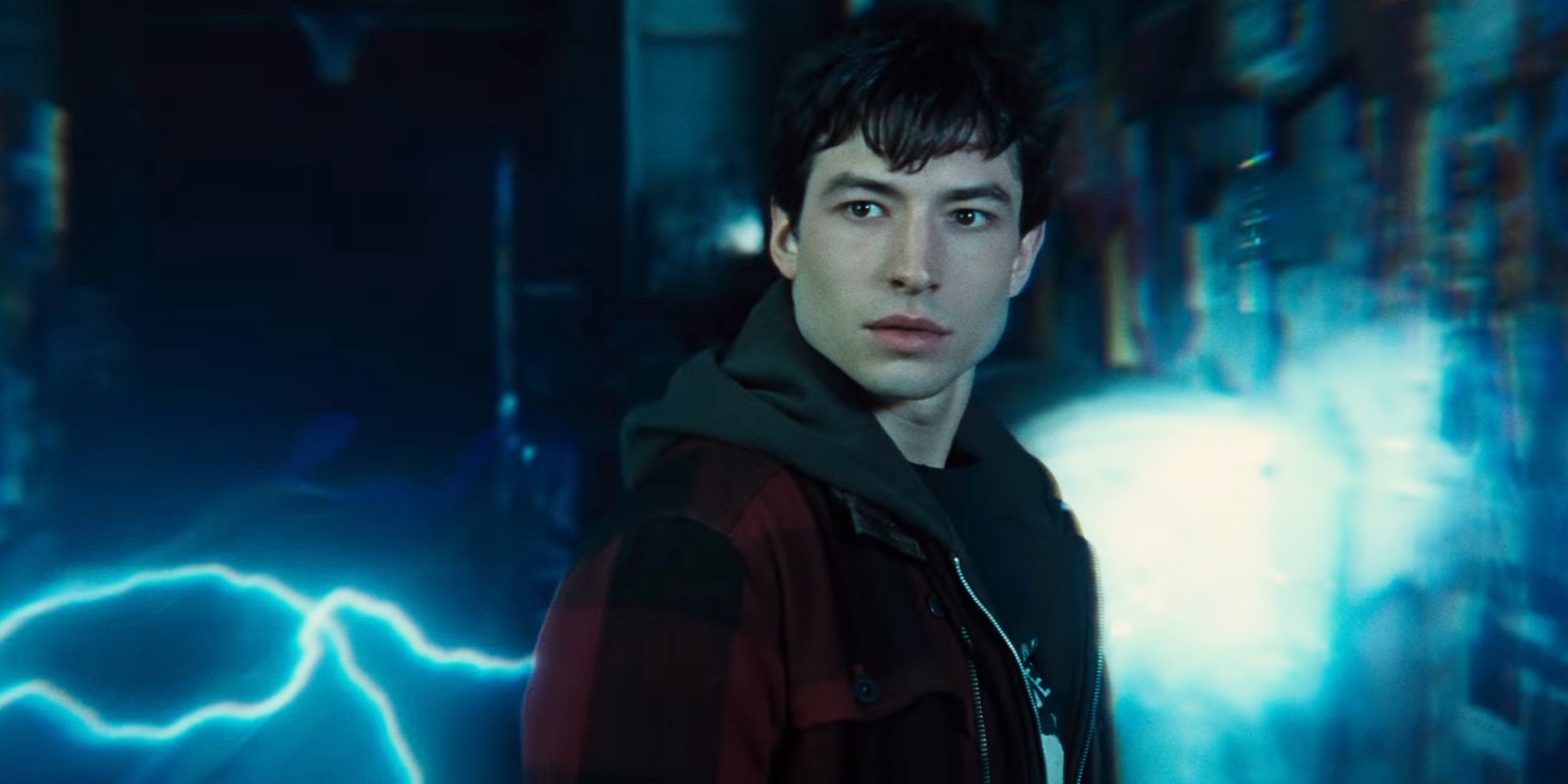 Liga da Justiça | Exatamente o quão rápido é o Flash no primeiro trailer do longa?