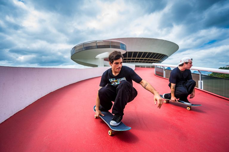 Sonhos Concretos (2020) | Quando o skate encontra Niemeyer