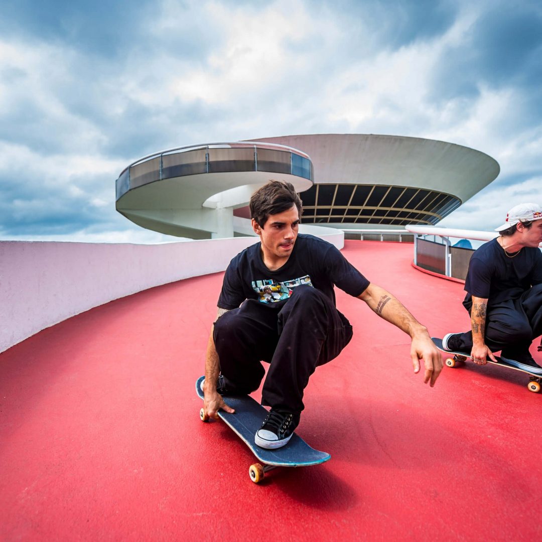 Sonhos Concretos (2020) | Quando o skate encontra Niemeyer