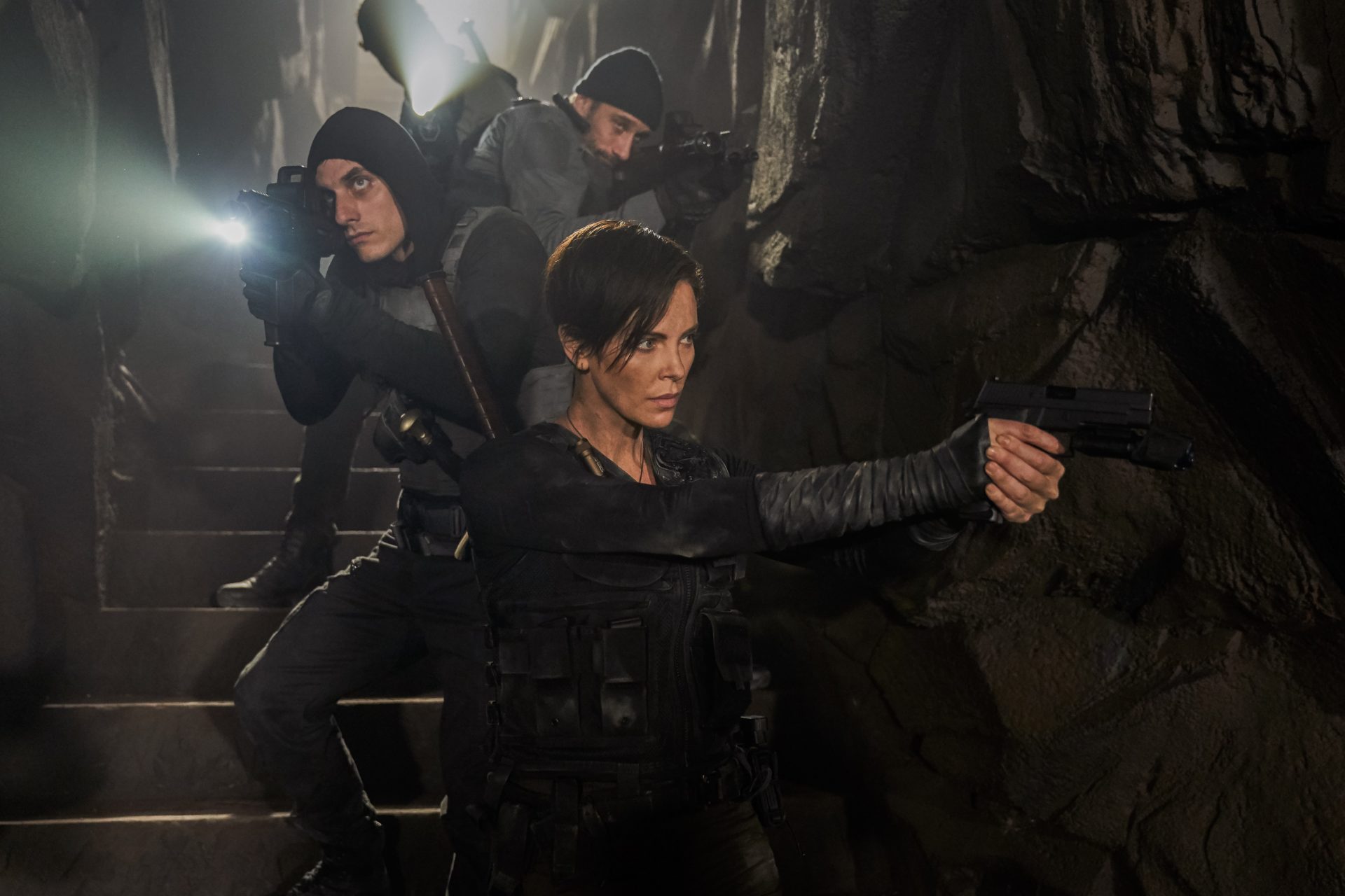 The Old Guard (2020)| Nada de novo no que sempre vai bem