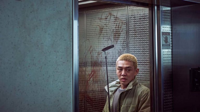 #Alive (2020) | A pesada solidão em meio ao apocalipse zumbi