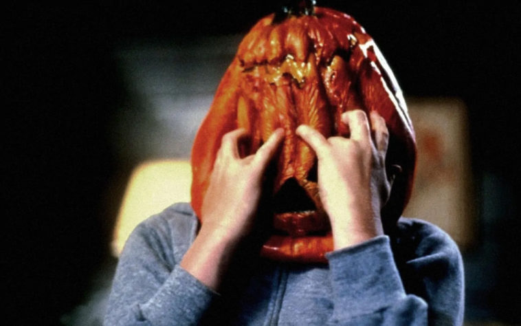 Halloween 3 - A Noite das Bruxas (1982) | A peça incompreendida da franquia