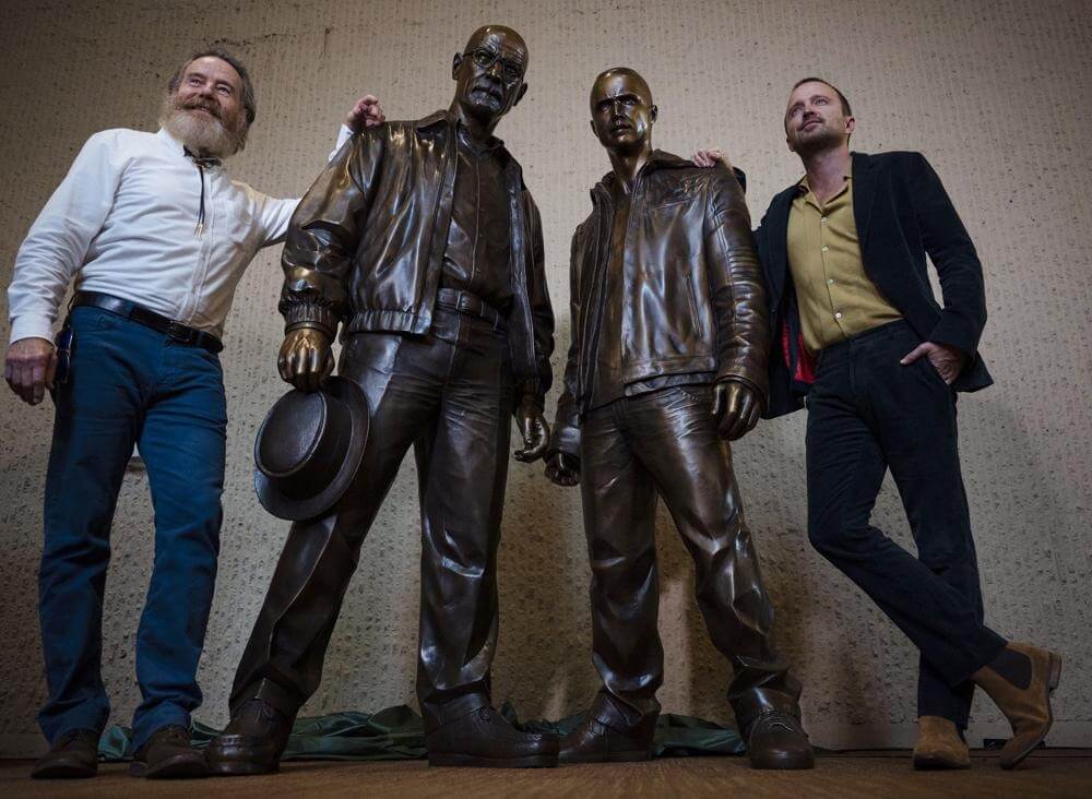 Cidade ganha estátuas em homenagem a Breaking Bad