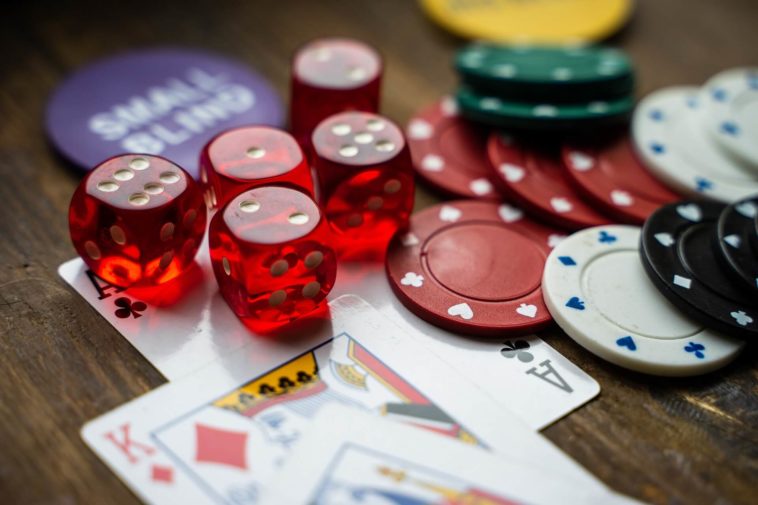 Os jogos de cartas mais populares no casino online