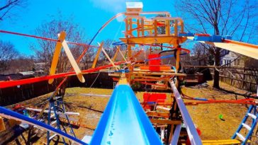 POV: rolê num Parque Aquático Hot Wheels feito no quintal