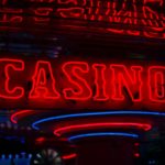 Placa Casino iluminada