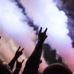 Por que os fãs de heavy metal são mais felizes?